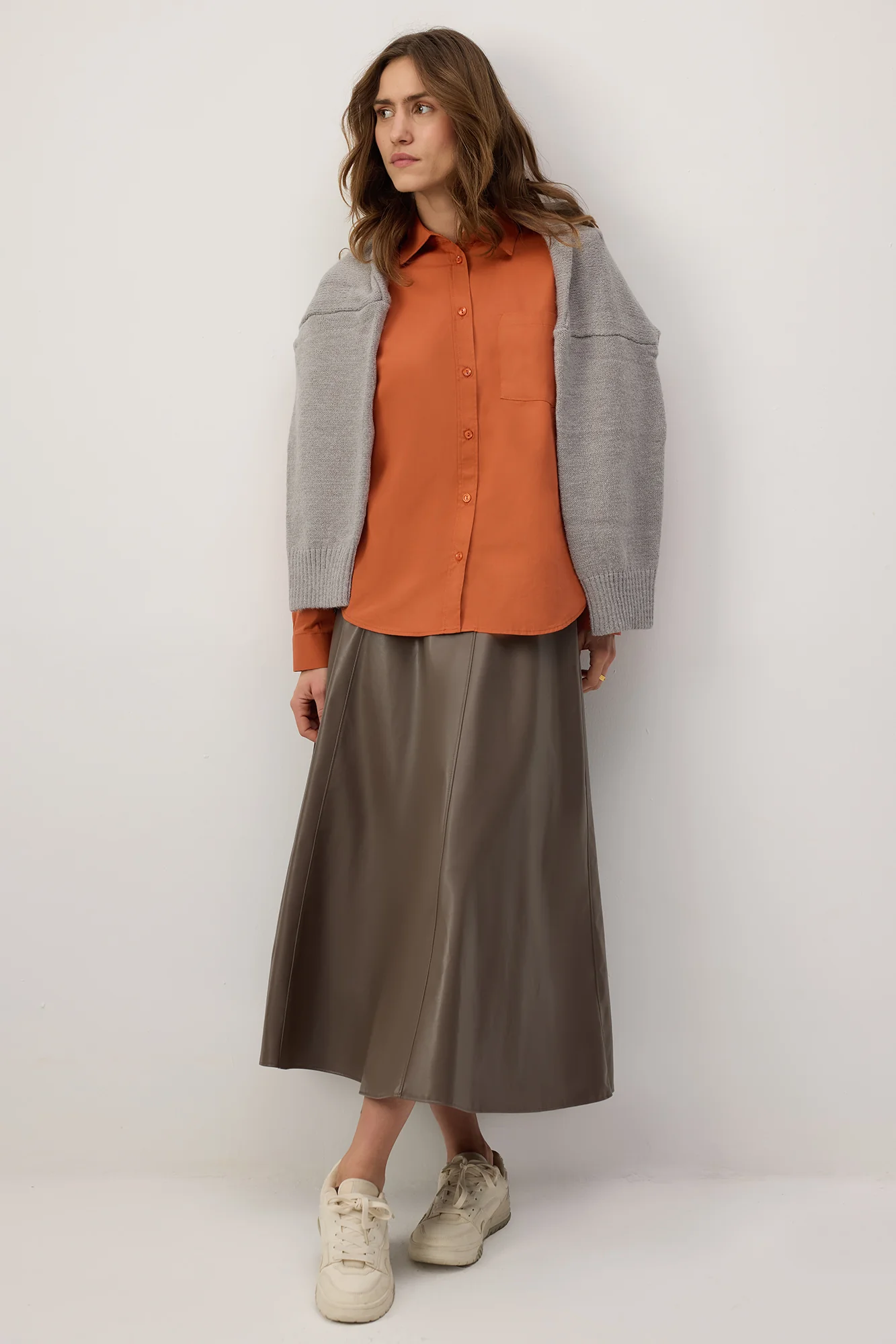 SINGLE POCKET OVERSIZE SHIRT - Image 2
