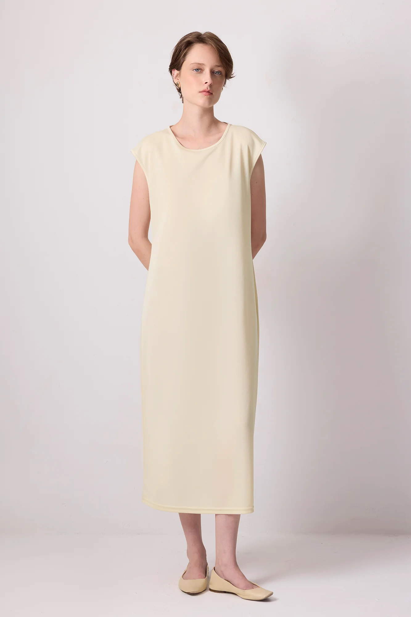 SLEEVELESS LINING DRESS - Image 2