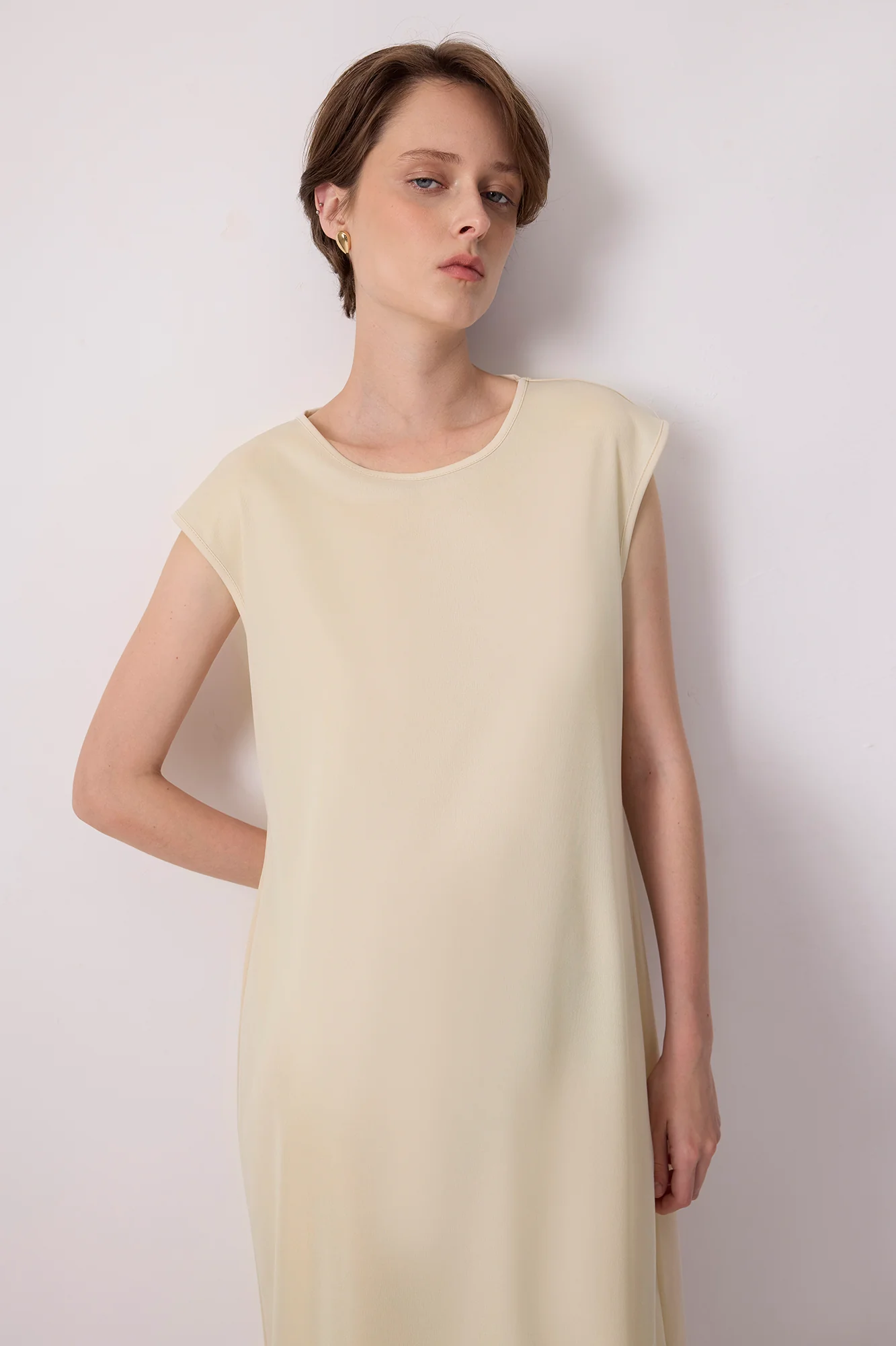 SLEEVELESS LINING DRESS - Image 3