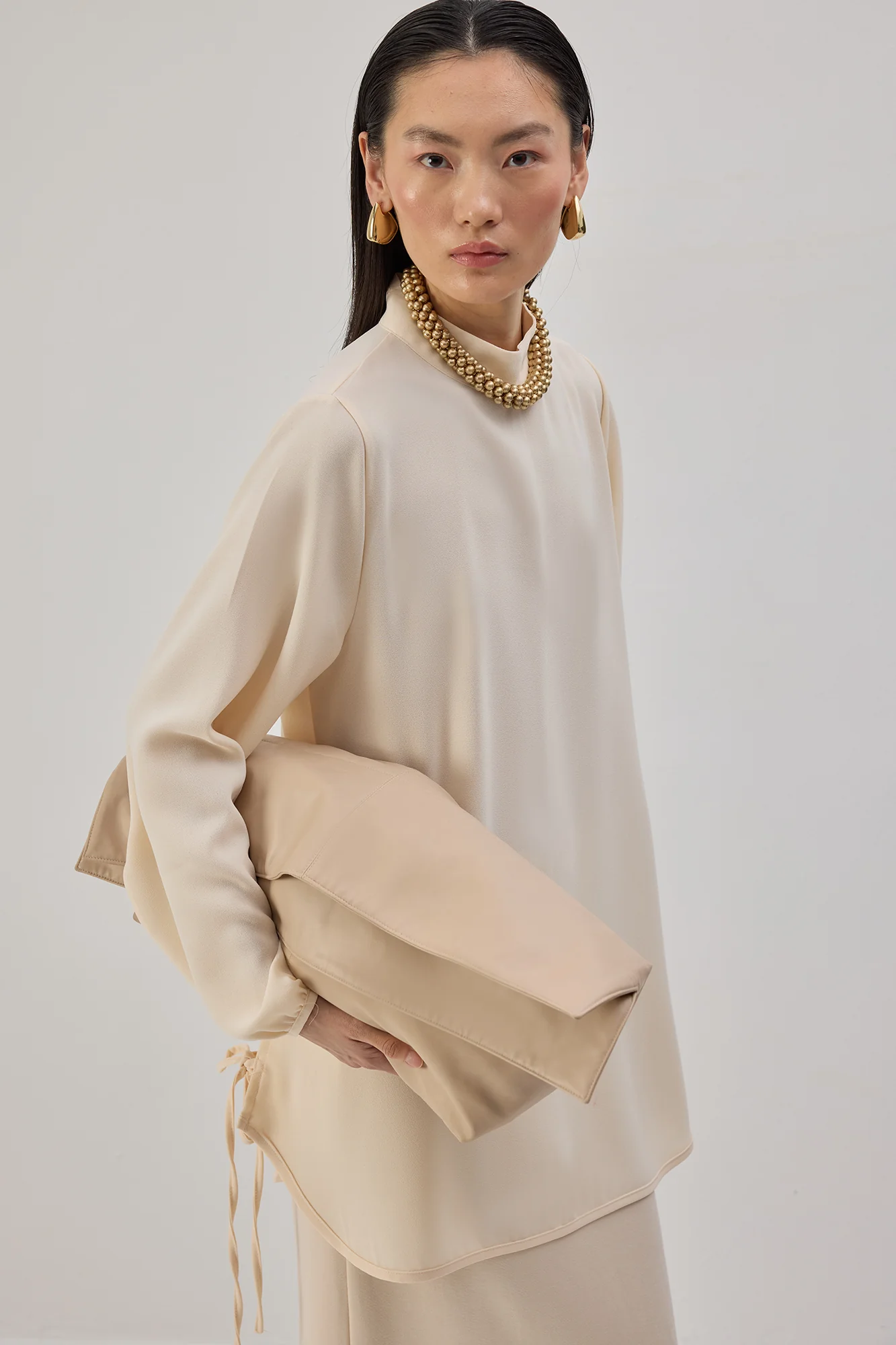 STAND-UP COLLAR CREPE TUNIC - Image 6