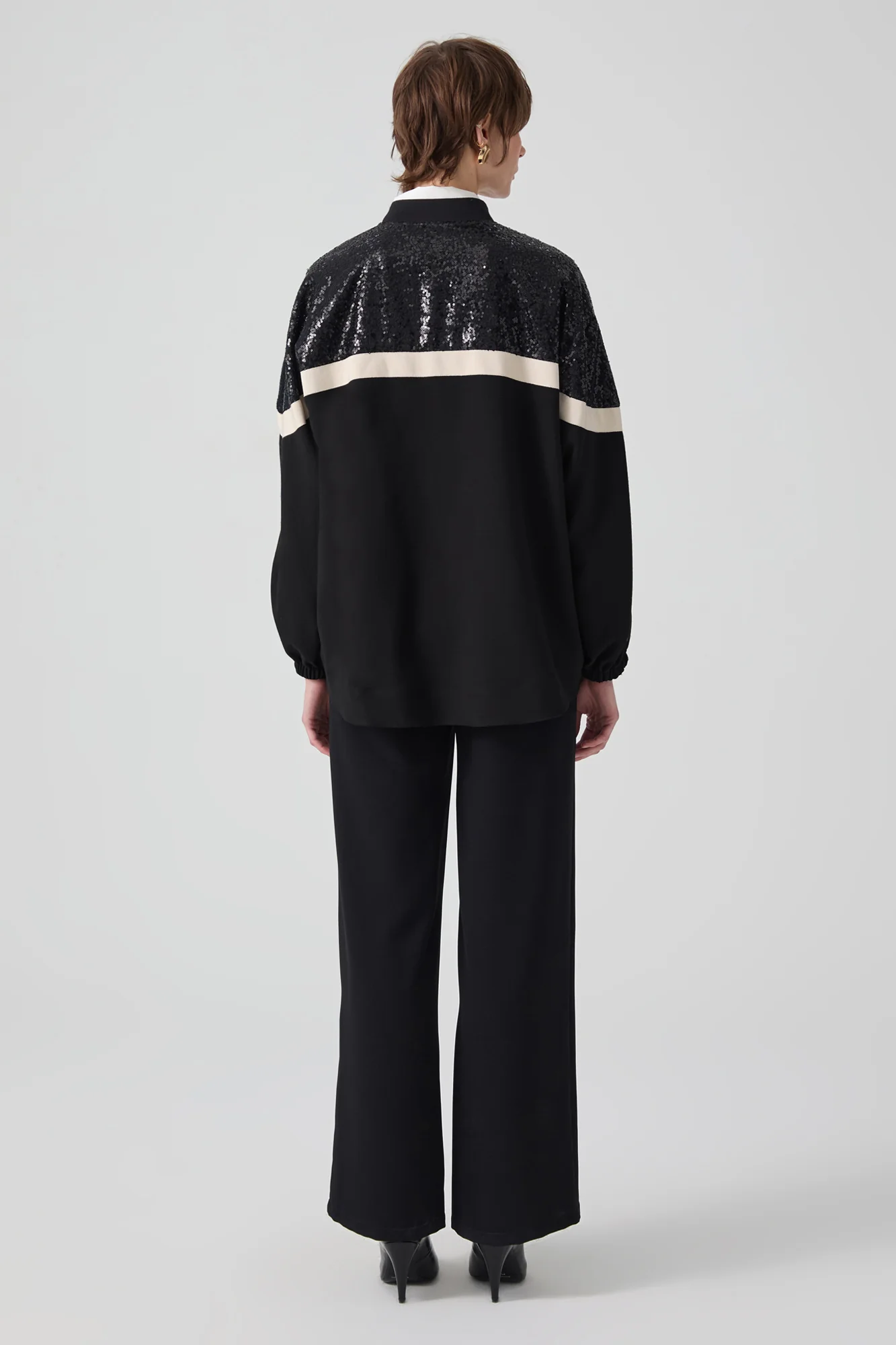 STRIPED CREPE SWEAT WITH SEQUIN DETAIL - Image 5