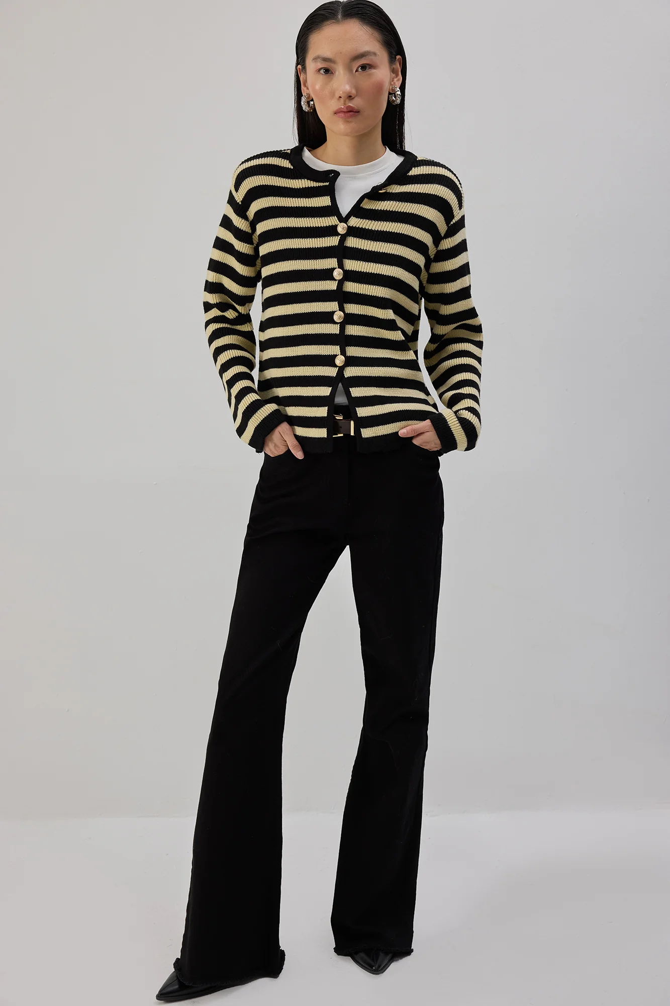STRIPED SHORT CARDIGAN WITH GOLD BUTTONS - Image 4