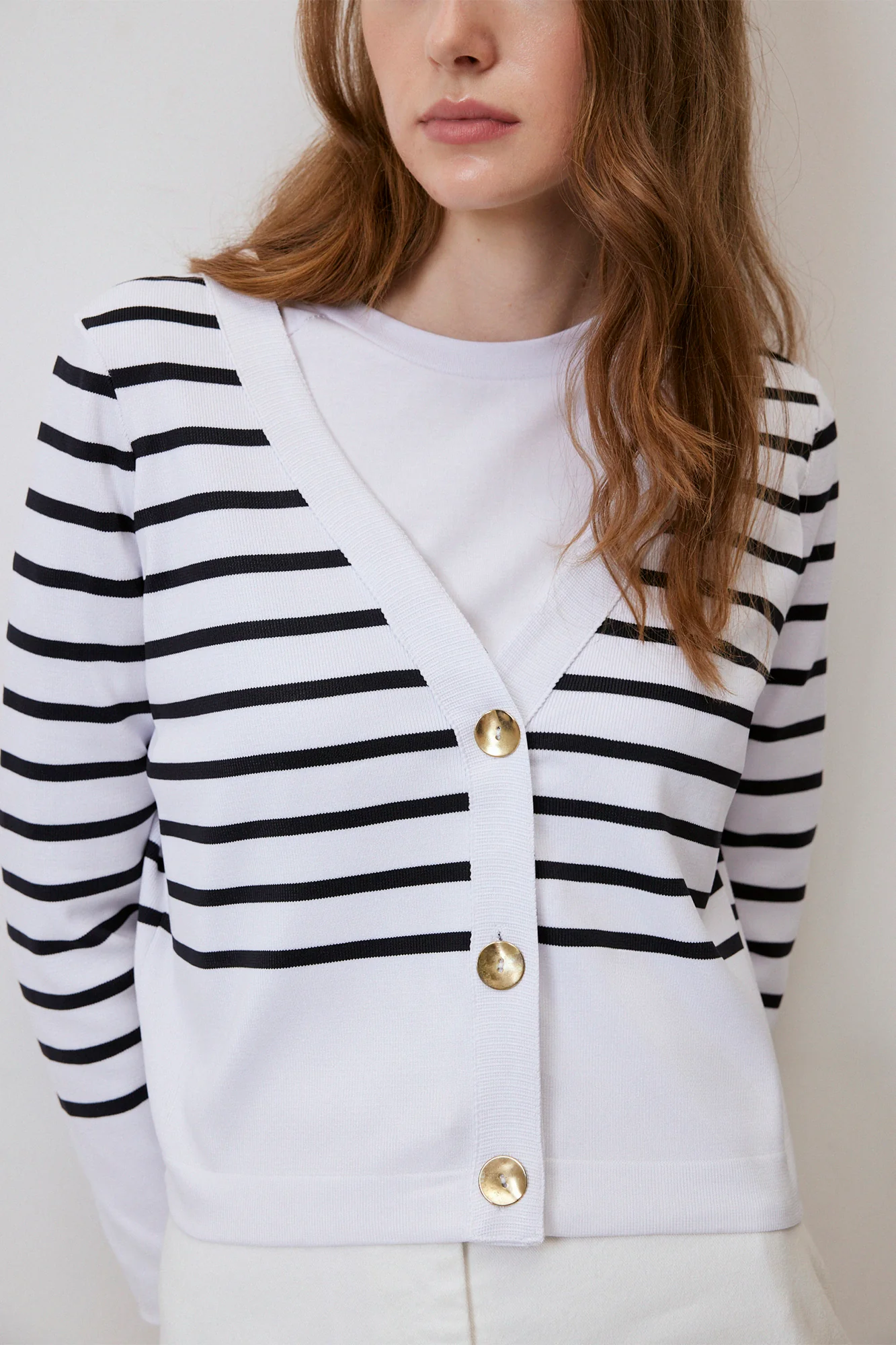 STRIPED SHORT KNIT CARDIGAN - Image 4