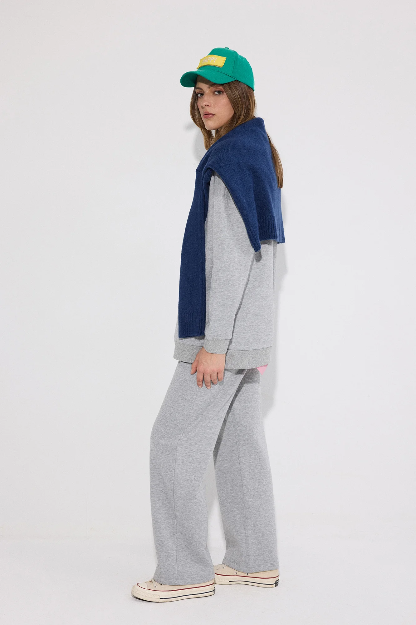 SWEATSHIRT AND JOGGER SET - Image 2