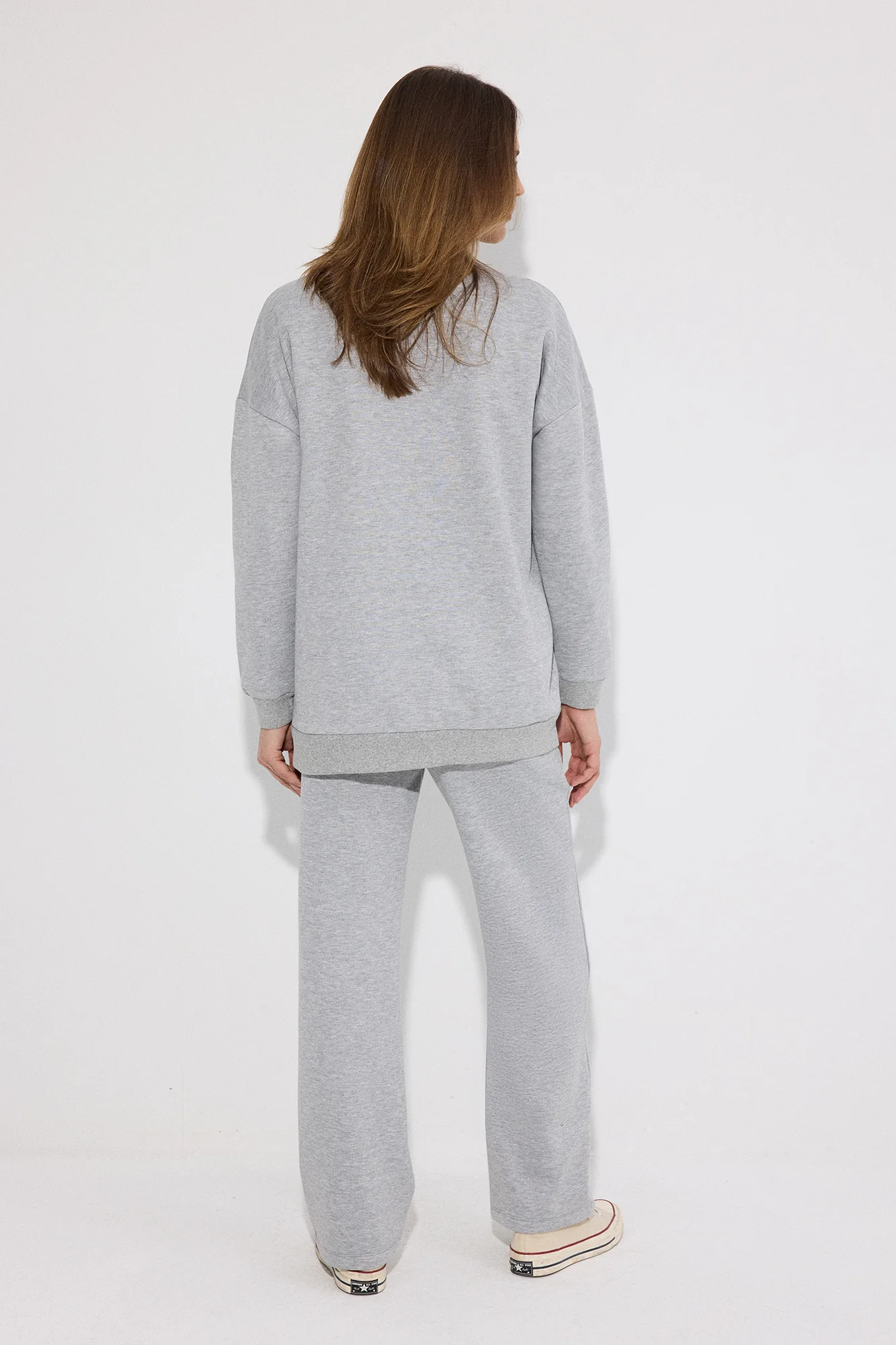 SWEATSHIRT AND JOGGER SET - Image 7