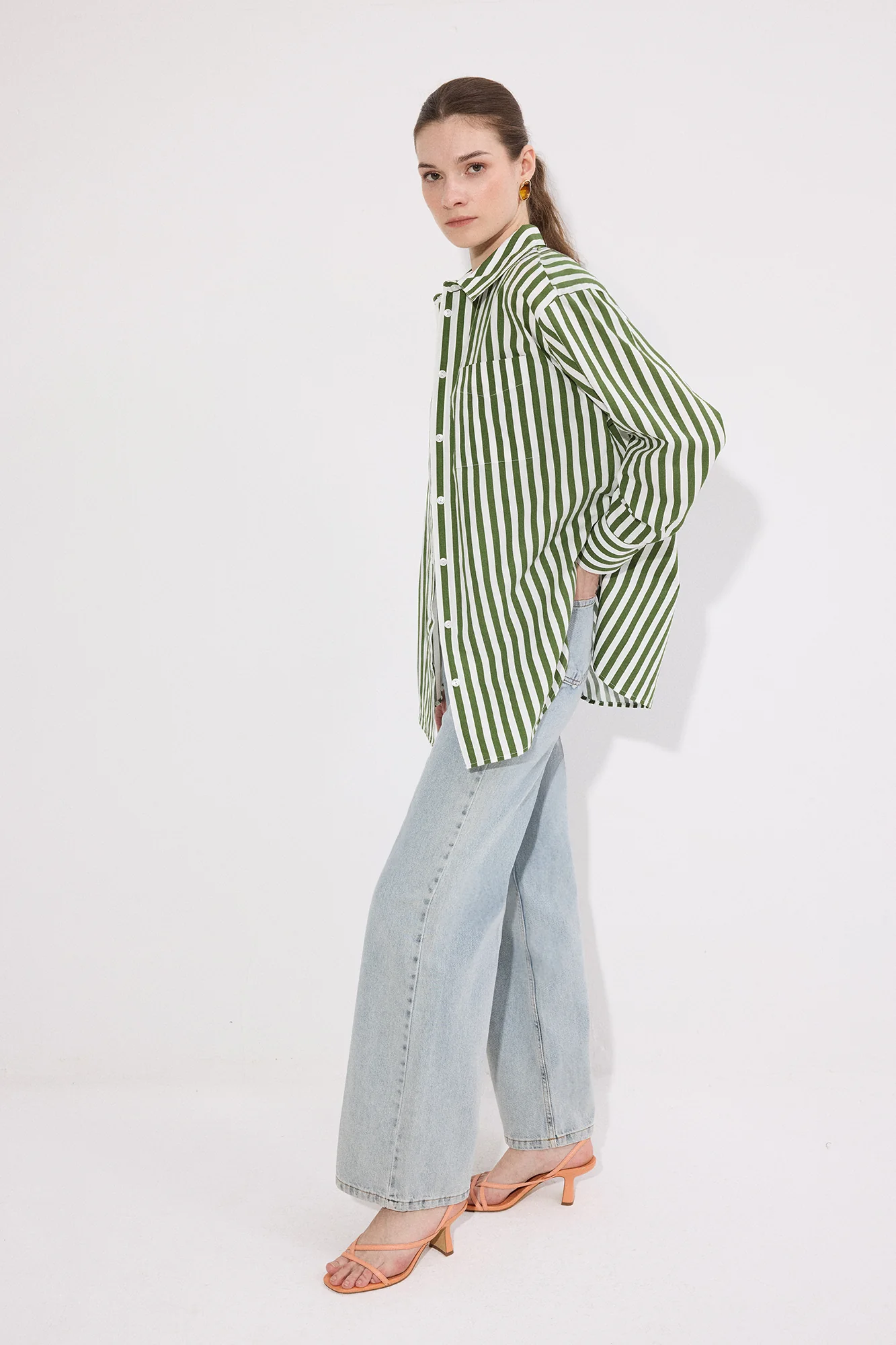 THICK STRIPED OVERSIZE SHIRT - Image 2