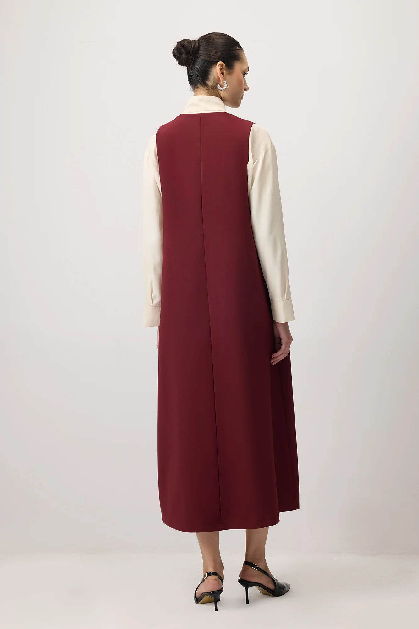 V NECK CREPE DRESS - Image 5