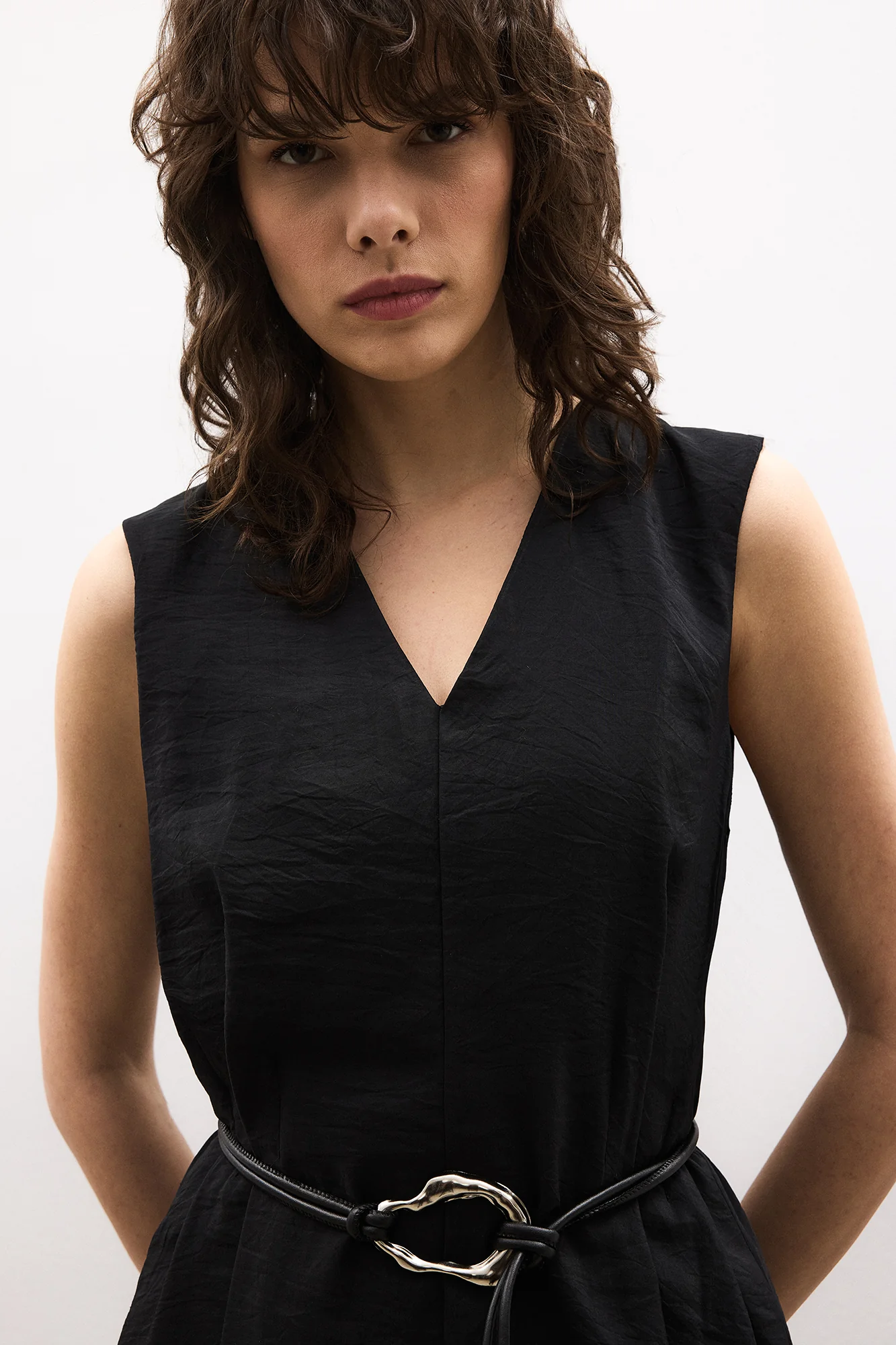 V-NECK CUPRA VEST - Image 4