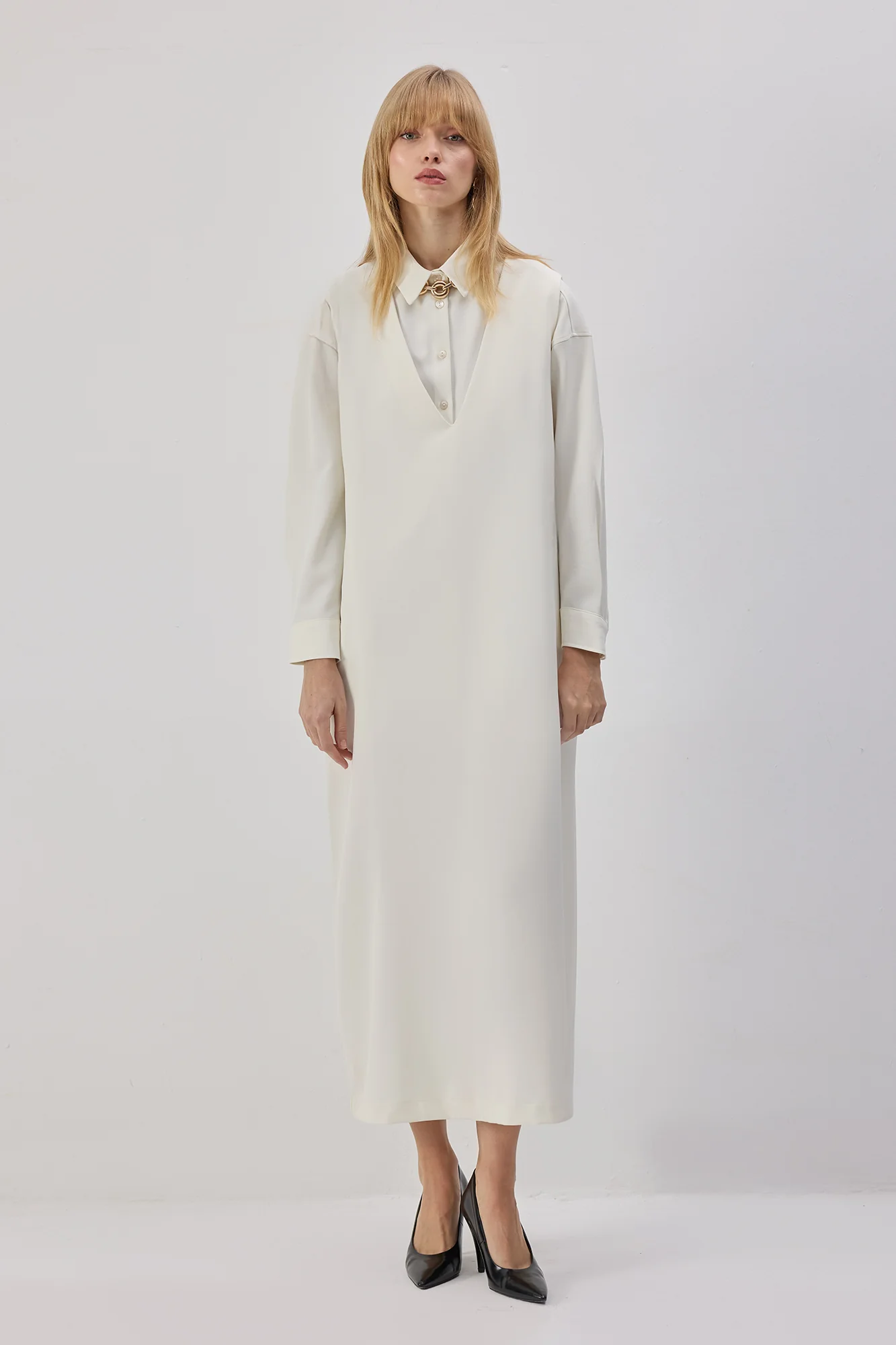 V-NECK PINAFORE DRESS - Image 5