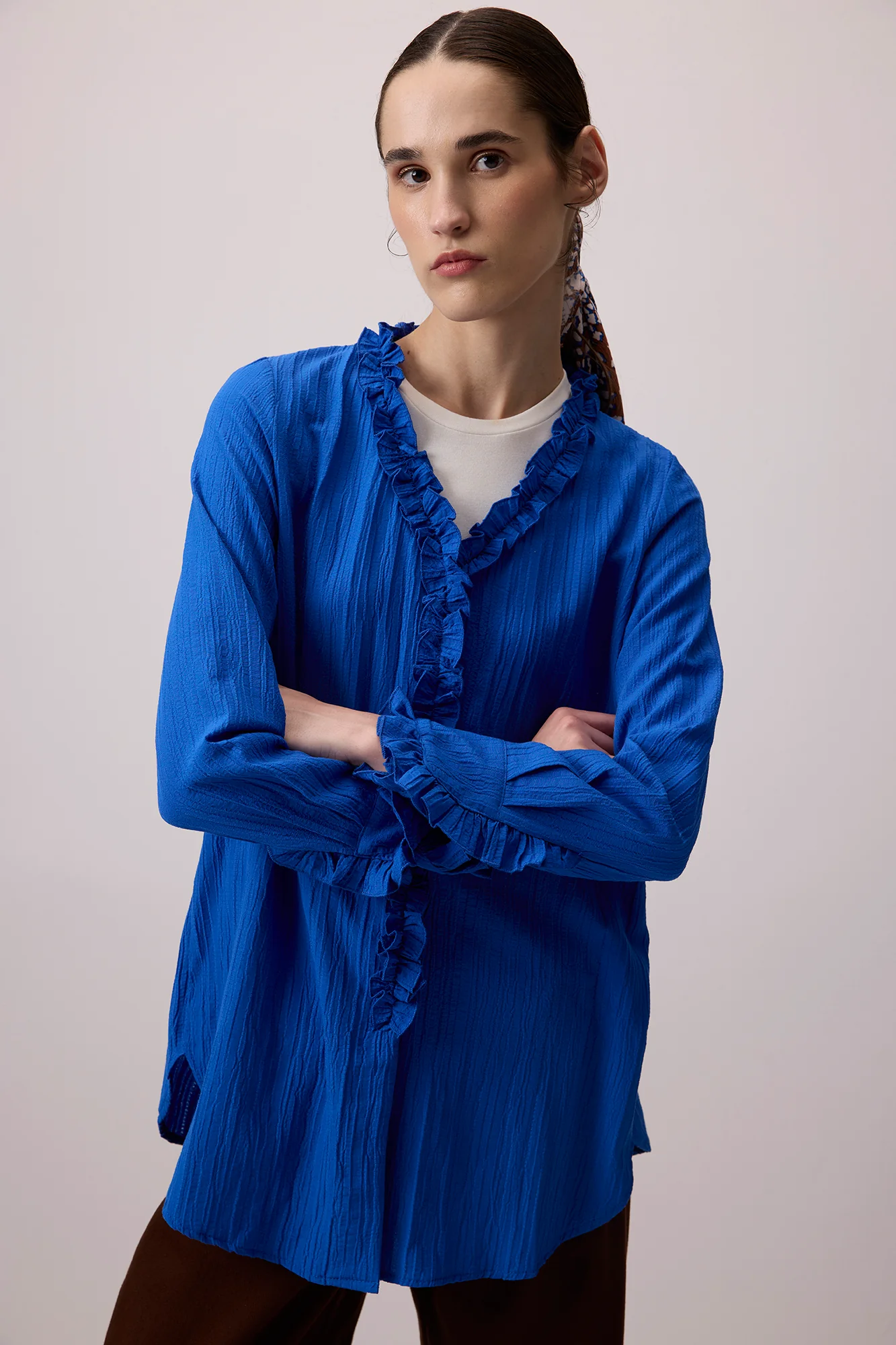 V COLLAR FRILLED SHIRT - Image 2