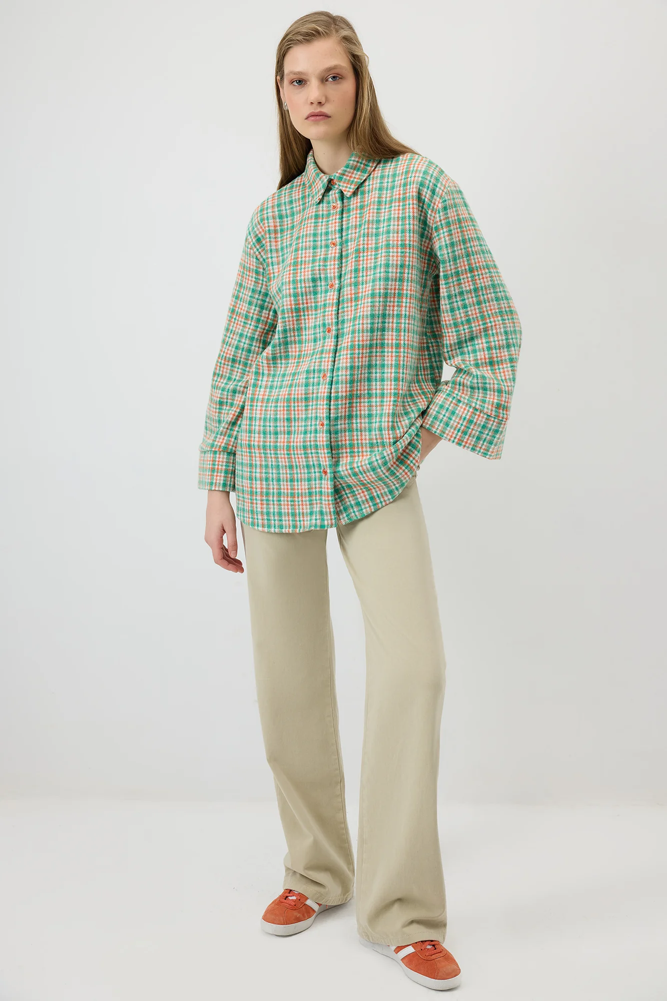 WIDE CUFF PLAID SHIRT - Image 3