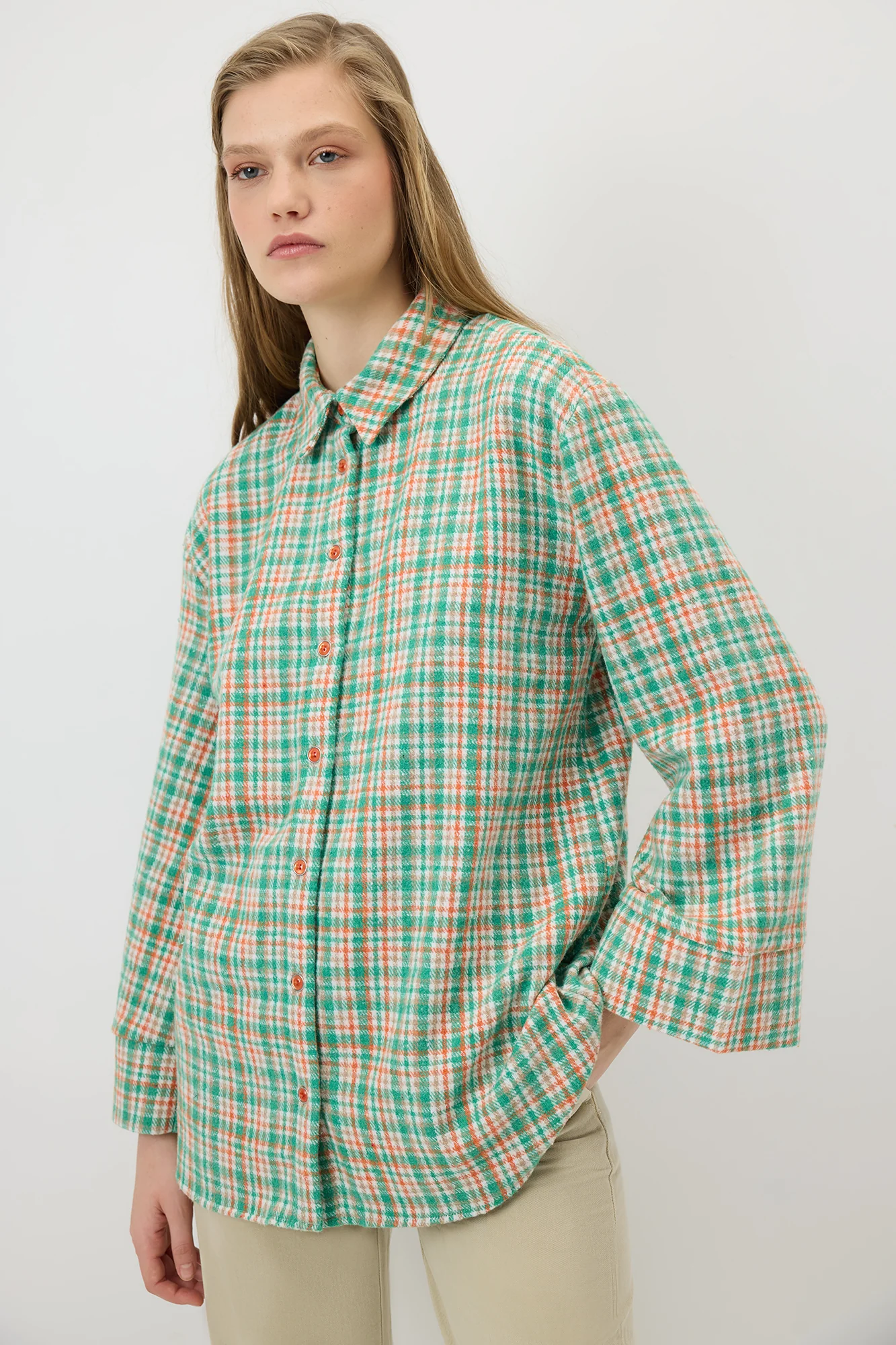 WIDE CUFF PLAID SHIRT - Image 4
