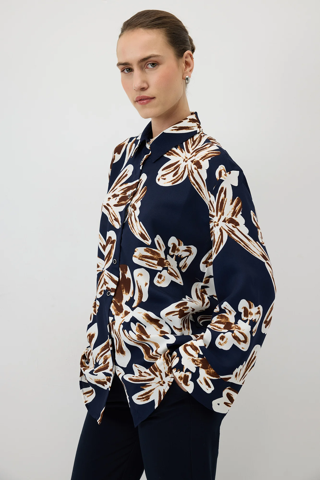 WIDE CUFF PRINTED SHIRT - Image 4
