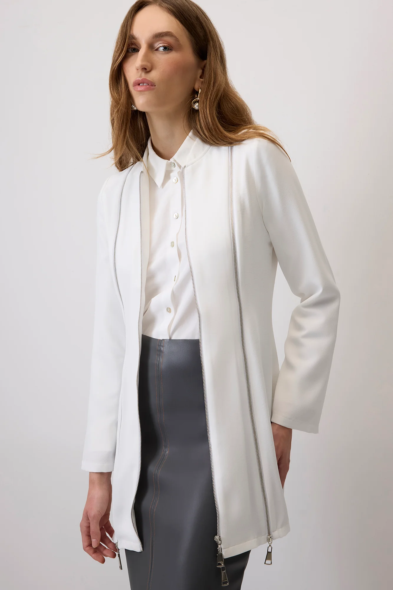 ZIPPERED CREPE JACKET - Image 5
