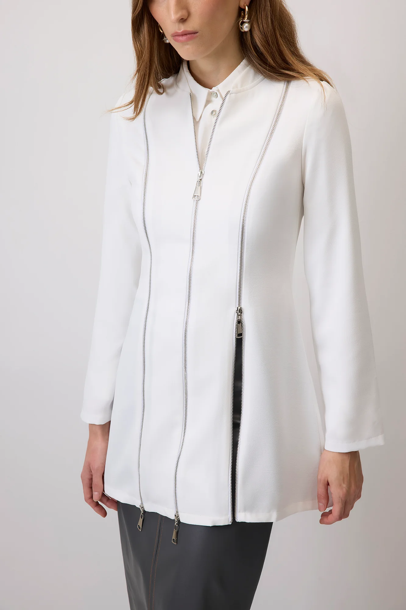 ZIPPERED CREPE JACKET - Image 7