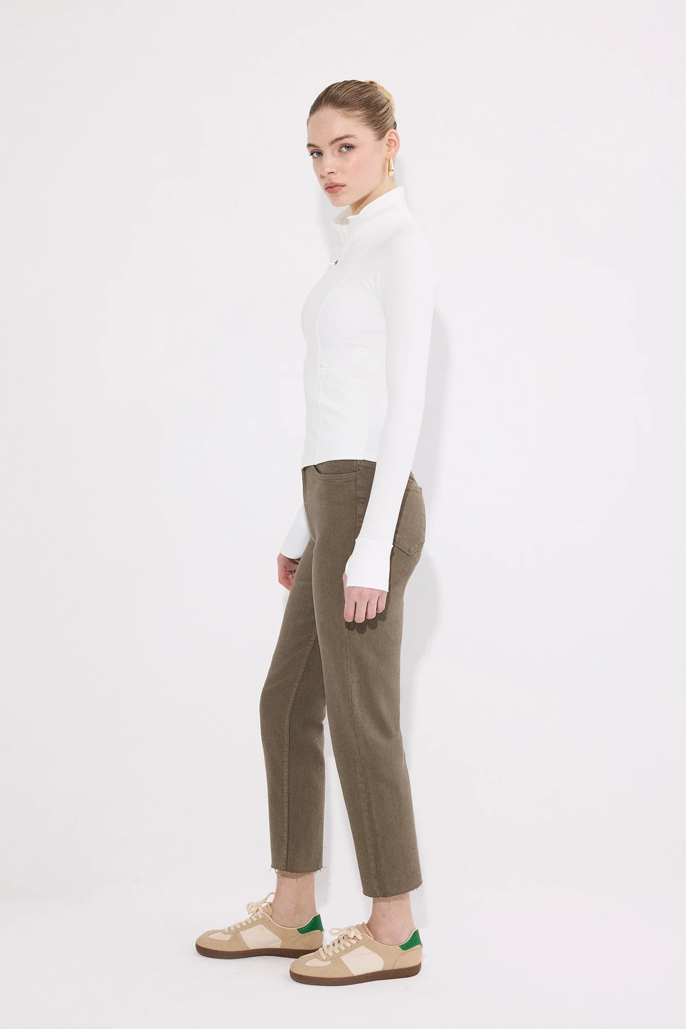 ZIPPERED KNIT SPORT JACKET - Image 4
